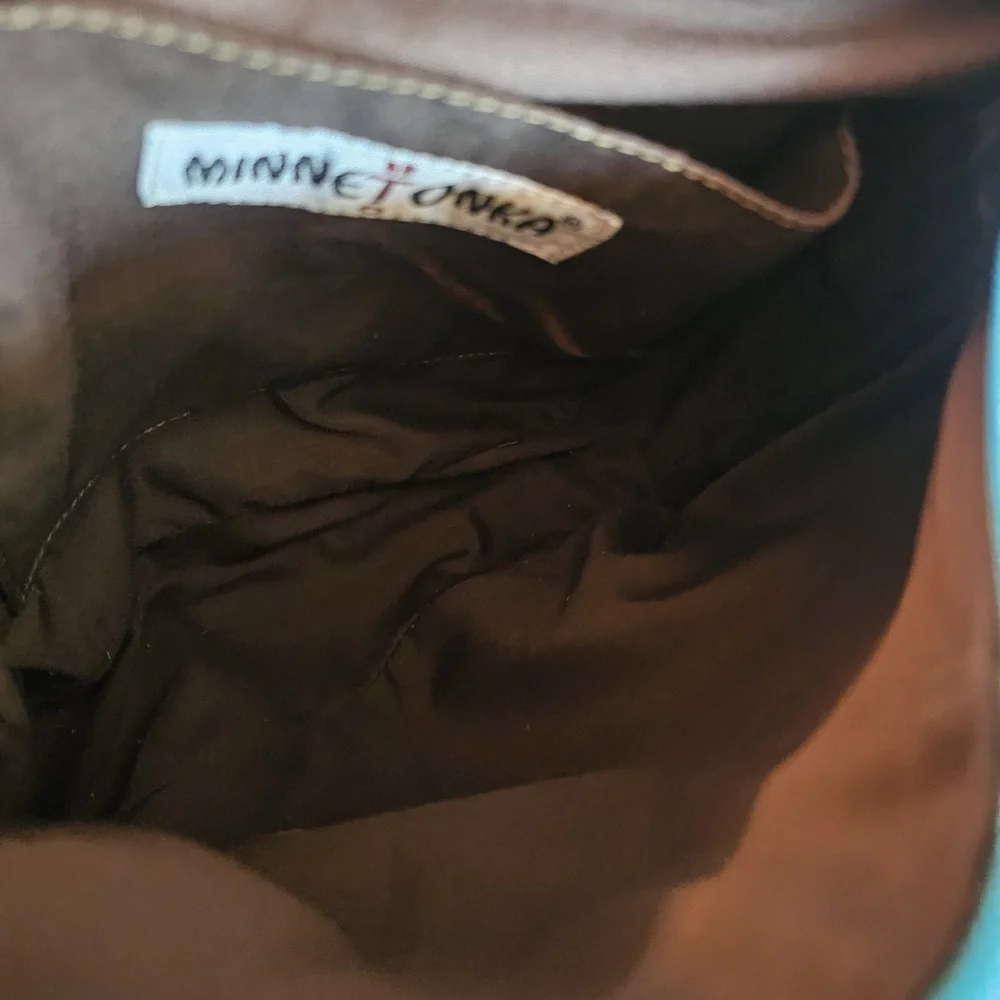 Minnetonka Blue Suede Fringe Bag - Picture 5 of 6